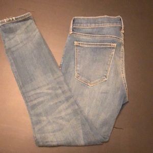 Women’s GAP jean